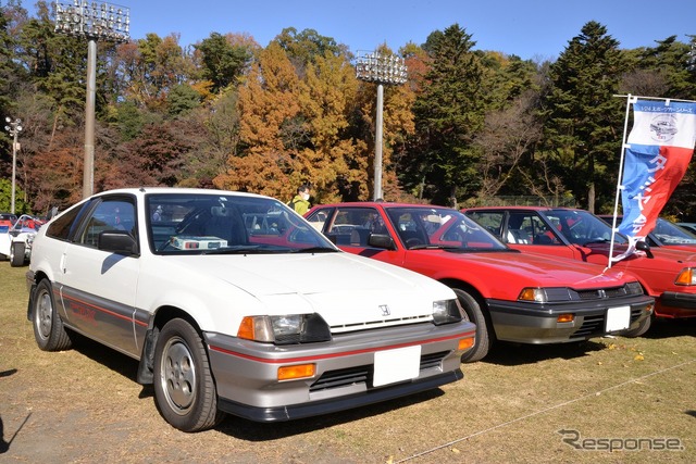 青梅宿懐古自動車同窓会2000