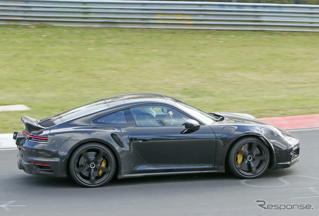 ポルシェ 911ターボ 謎のプロトタイプ(スクープ写真)