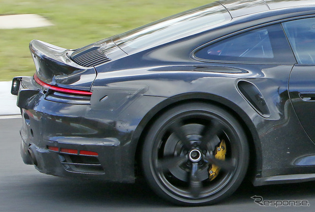 ポルシェ 911ターボ 謎のプロトタイプ(スクープ写真)