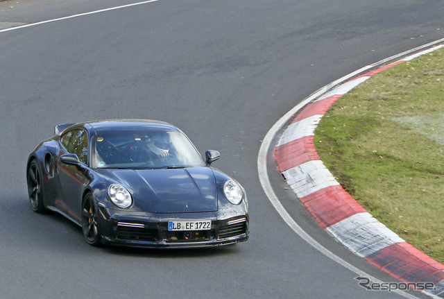 ポルシェ 911ターボ 謎のプロトタイプ(スクープ写真)
