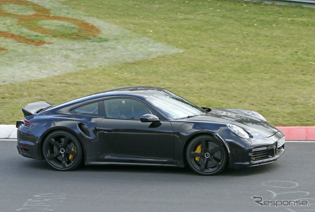 ポルシェ 911ターボ 謎のプロトタイプ(スクープ写真)