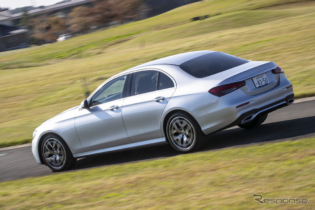 メルセデスベンツ Eクラスセダン(E200 Sport)