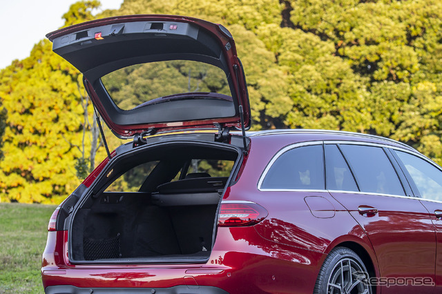メルセデスベンツ Eクラス ステーションワゴン(E200 Sport)