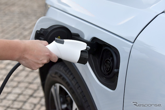 ボルボ XC40 PHEV(XC40リチャージ・プラグイン・ハイブリッドT5)
