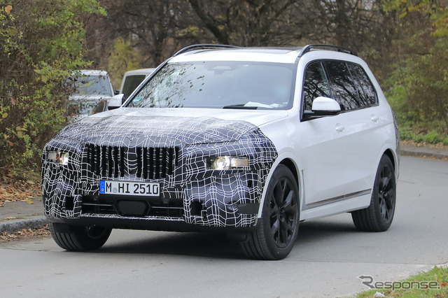 BMW X7 改良新型プロトタイプ(スクープ写真)