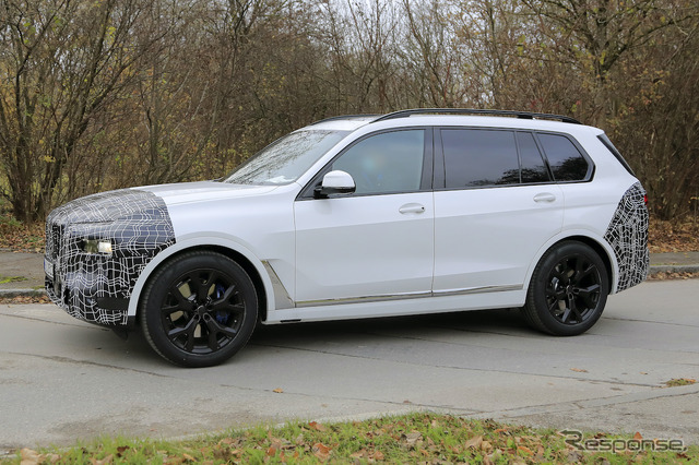 BMW X7 改良新型プロトタイプ(スクープ写真)
