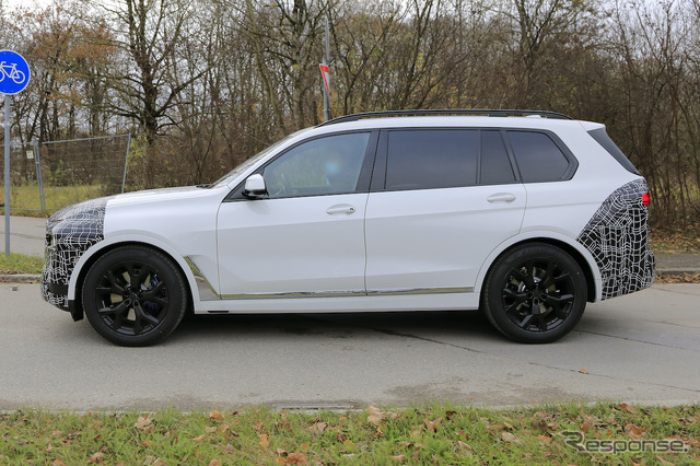 BMW X7 改良新型プロトタイプ(スクープ写真)