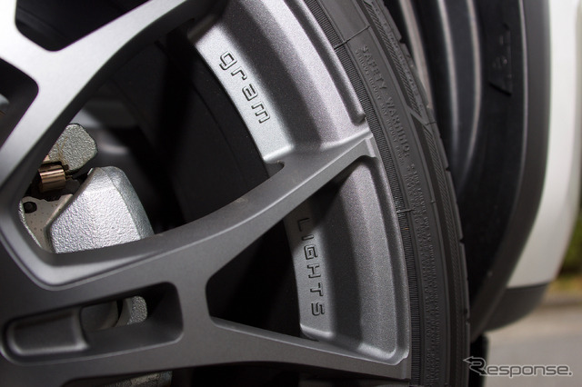 レイズ グラムライツ 57FXM 推奨サイズ:19×8.5J Inset45 5H-114.3/カラー:マットグラファイト/タイヤサイズ:225/45R19 ※チューナーサイズ