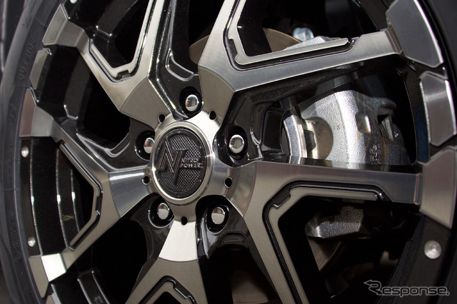 MiD ナイトロパワー デリンジャー 推奨サイズ:18×7.0J Inset42 5H-114.3/カラー:セミグロスブラック/フランジピアスドリルド/タイヤサイズ:215/50R18 ※チューナーサイズ