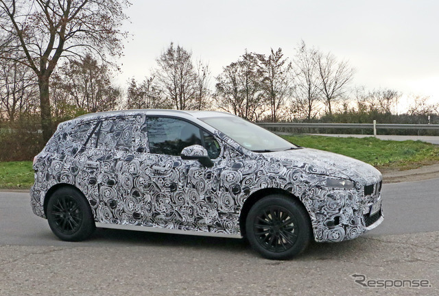 BMW 2シリーズ アクティブツアラー 次期型プロトタイプ(スクープ写真)