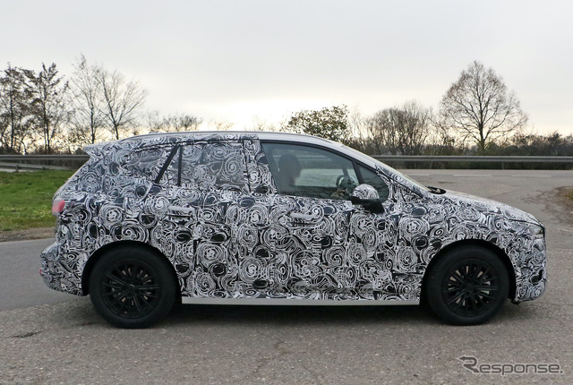 BMW 2シリーズ アクティブツアラー 次期型プロトタイプ(スクープ写真)