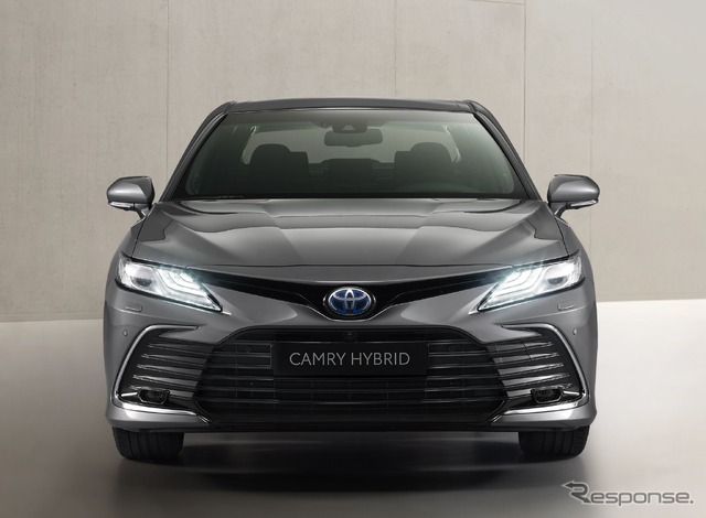 トヨタ・カムリ・ハイブリッド 改良新型(西欧仕様)
