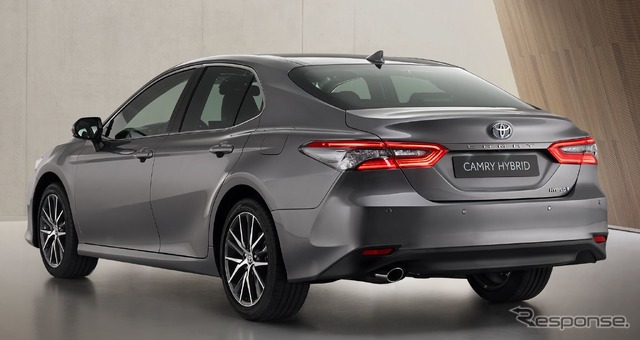トヨタ・カムリ・ハイブリッド 改良新型(西欧仕様)