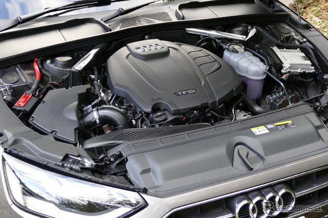 アウディA4 Avant 35 TFSI advanced