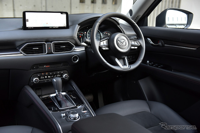 マツダ CX-5 改良新型(ブラックトーンエディション)