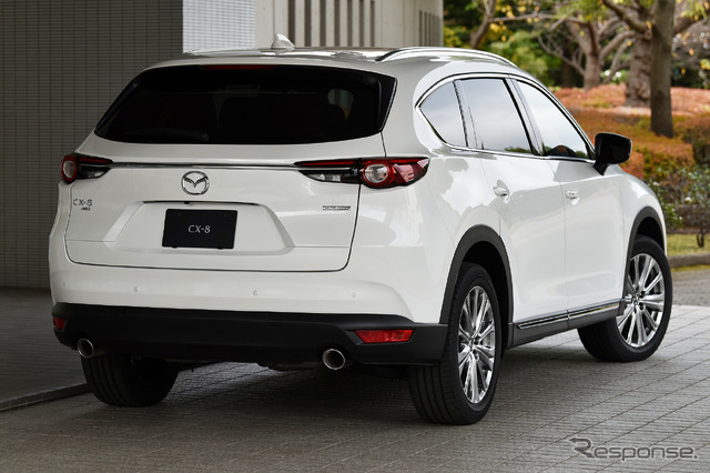 マツダ CX-8 改良新型(エクスクルーシブモード)