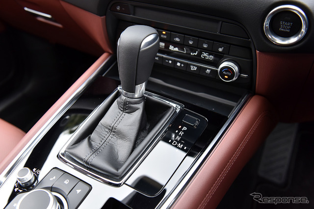マツダ CX-8 改良新型(エクスクルーシブモード)