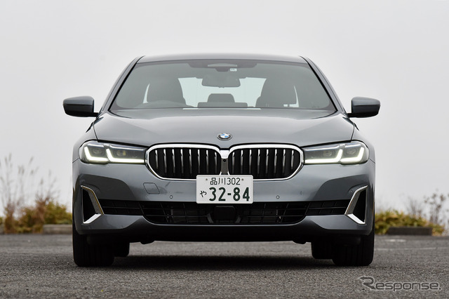 BMW 5シリーズ 改良新型(530i Luxury)