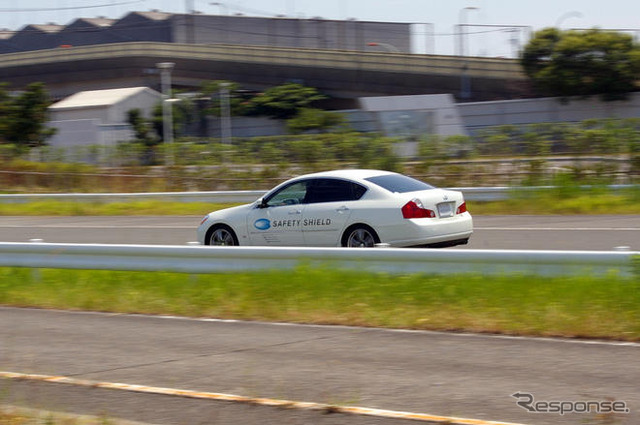 【日産 先進技術試乗】セーフティシールドを形作る「斜め後ろ」の眼