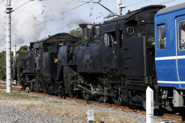 東武C11 325+C11 207重連
