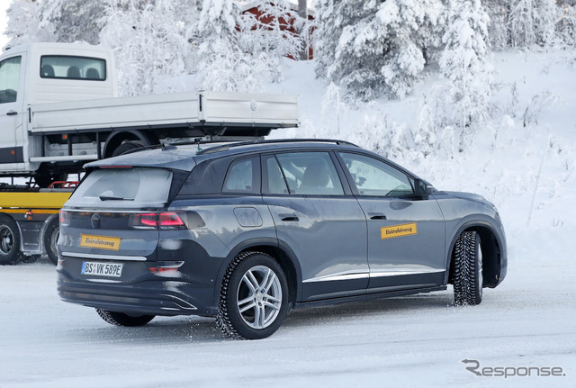 VW ID.6 市販型プロトタイプ(スクープ写真)