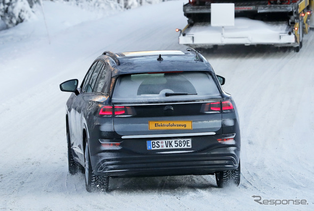 VW ID.6 市販型プロトタイプ(スクープ写真)