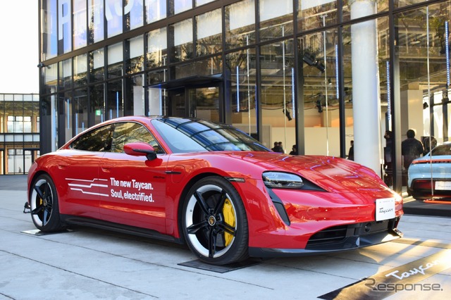 ポルシェジャパンのポップアップストア「Porsche Taycan Popup Harajuku」