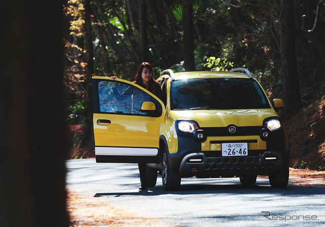 FIAT Panda Cross 4×4（フィアット パンダ クロス フォーバイフォー）