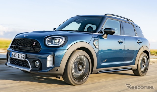 MINI カントリーマン(クロスオーバー)の「ボードウォーク」