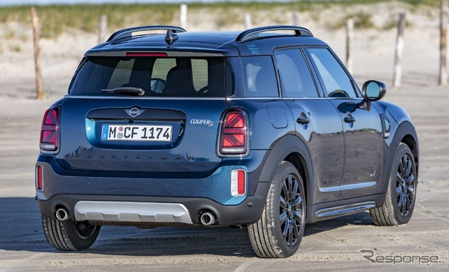 MINI カントリーマン(クロスオーバー)の「ボードウォーク」