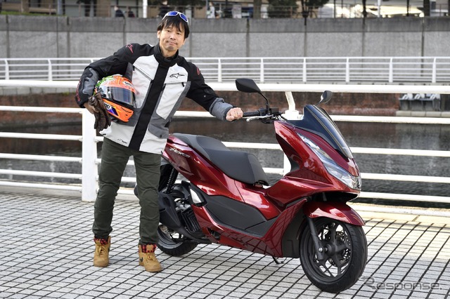 ホンダ PCX160 と モーターサイクルジャーナリスト 青木タカオ氏