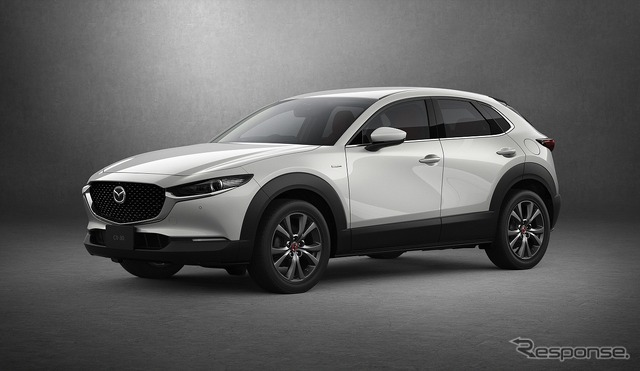 CX-30 100周年特別記念車(国内仕様)