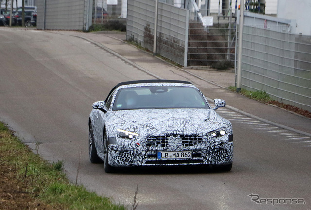 メルセデスAMG SLクラス 次期型プロトタイプ(スクープ写真)