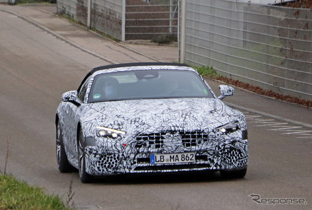 メルセデスAMG SLクラス 次期型プロトタイプ(スクープ写真)