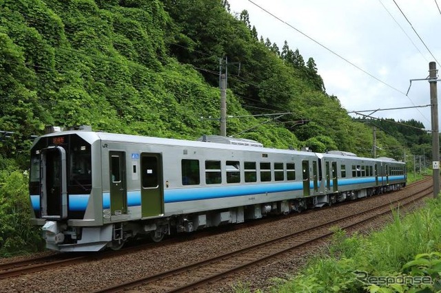 奥羽本線秋田以北と津軽線にも投入される電気式気動車のGV-E400系。五能線は全列車が同車に置き換えられる。