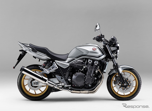 ホンダ CB1300スーパーフォア(ベータシルバーメタリック)