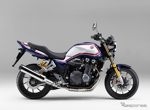 ホンダ CB1300スーパーフォアSP（パールホークスアイブルー）