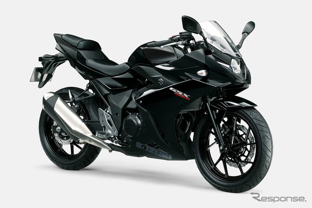 スズキ GSX250R ABS(パールネブラーブラック)