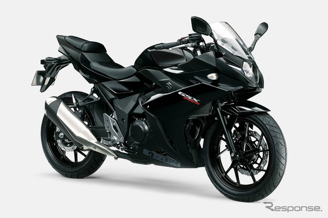 スズキ GSX250R ABS（パールネブラーブラック）