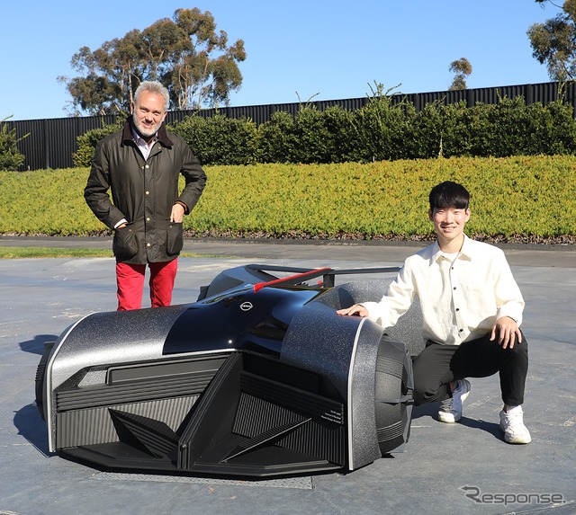 2050年の日産 GT-R をテーマにした学生の作品『GT-R(X)2050』
