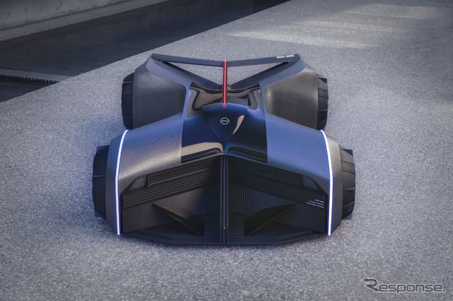 2050年の日産 GT-R をテーマにした学生の作品『GT-R(X)2050』