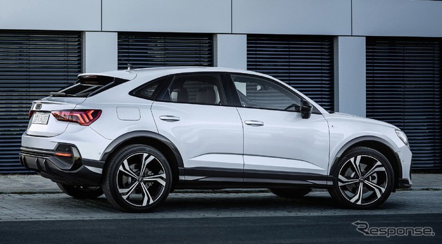 アウディ Q3 スポーツバック のPHV「45 TFSI e」