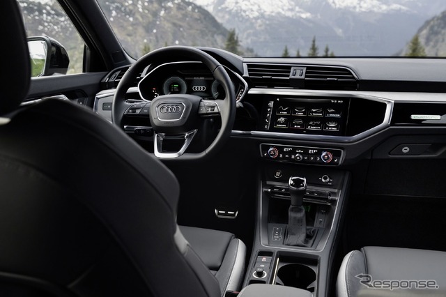 アウディ Q3 スポーツバック のPHV「45 TFSI e」