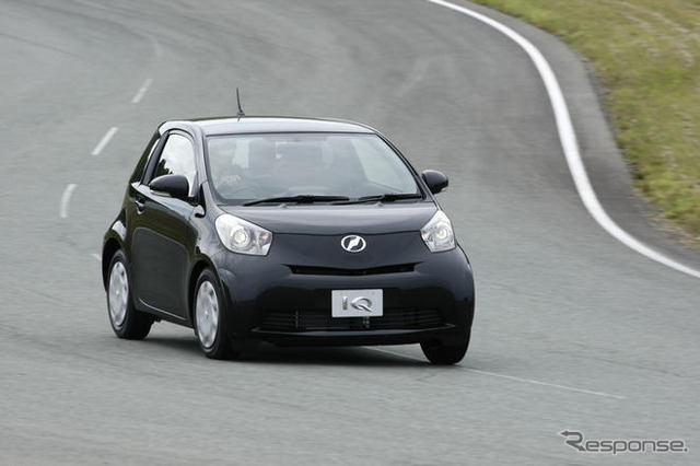 21世紀型モビリティへの挑戦。トヨタ「iQ プロトタイプ」に乗る