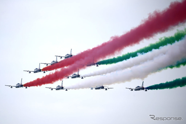 フレッチェ・トリコローリ。2019年10月13日、リナーテ航空祭(ミラノ上空)