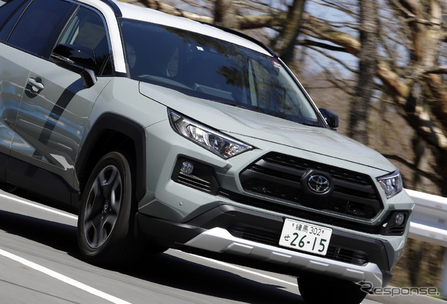 トヨタ RAV4