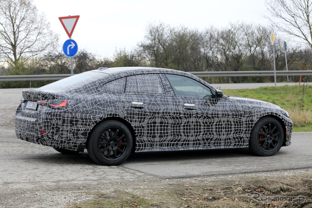BMW 4シリーズグランクーペ プロトタイプ(スクープ写真)