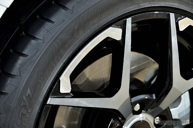 MID RMP 025FX 推奨サイズ:18×8.0J Inset42 5H-114.3/カラー:ブラックポリッシュ・ハイブリッドクリア/タイヤサイズ:225/45R18 ※チューナーサイズ