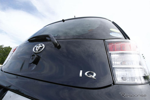【トヨタ iQ プロト試乗】ミニマム乗用車、でも意外と普通?…石川芳雄