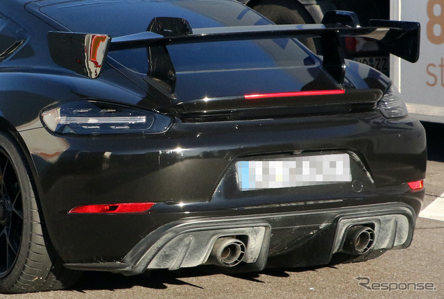 ポルシェ 718ケイマン GT4 RS プロトタイプ(スクープ写真)